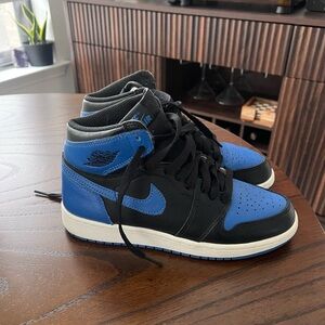 Nike Air Jordan Retro 1 Royal blue